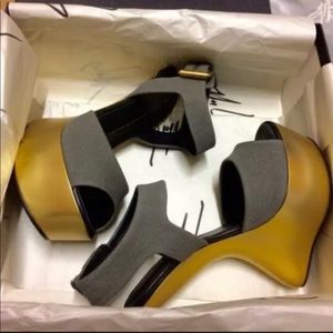 Guiseppe Zanotti Gold/Grey Wedges EU 40